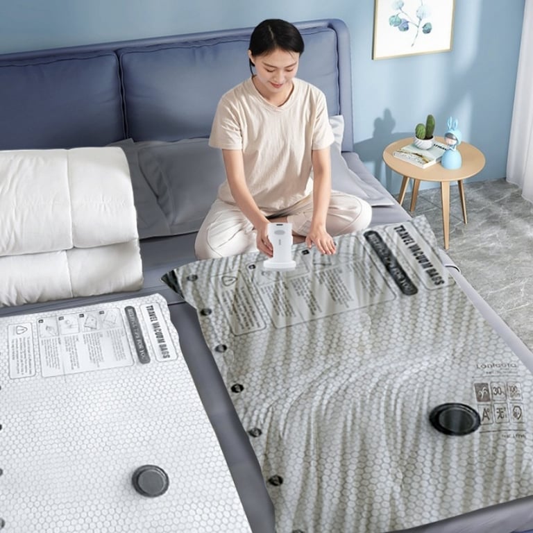 Vacuum Compression Storage Bags With An Electric Pump